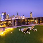 Modern Studio W Pool, Gym, Views - South Brisbane 31506-2