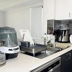 Boondall 3Br Family Home | Long Stay Deals