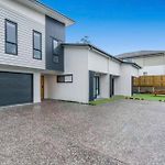 Cozy Sunnybank Base - Unit 3 | Near Shops & Eats