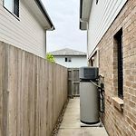 Boondall 3Br Family Home | Long Stay Deals