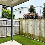 Boondall 3Br Family Home | Long Stay Deals