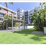 Stylish 2 Bdr Apt Near Qut And Rbwh With Parking