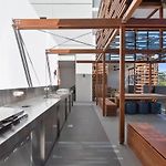 Cs - Gorgeous City Views 2Br W Parking, Pool & Gym
