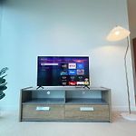 Cozy & Stylish 1B In The Heart Of Brisbane C34