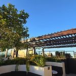 Fv 1Br Apt With Rooftop Pool