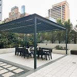Modern 2Br In Brisbane Cbd | Pool | Gym | Parking