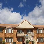 Quality Hotel Robertson Gardens