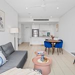 Southbank Apt King And Sofa Bed With Free Parking