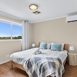 Spacious 2-Storey 4Br House Family Friendly