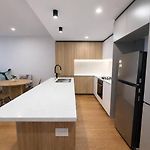 2Br West End Hideaway With City Views And Parking