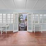 Pet Friendly Budget Home Walk To Gabba Hospital