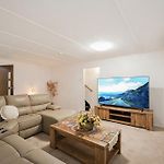 5Br Pool - Bbq Retreat - Sleeps 11 Max - Ev Station