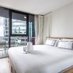 Story Bridge Views In Brisbane Cbd Apartment