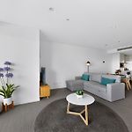 Level 15 Skytower 2Br Cbd Retreat