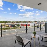 2Bedroom Apartment Balcony Close To The City