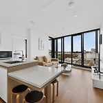 Alfred Street Retreat 2Br Parking Pool & Gym
