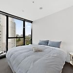 Level 15 Skytower 2Br Cbd Retreat