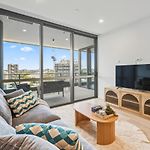 Modern 2Br Apartment On Coronation Drive, Toowong