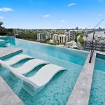 Modern 2Br Apartment On Coronation Drive, Toowong