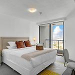 Inviting Brisbane Family 2Br | Cbd | Pool & Gym