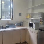 Breezy Entire 2 Bedroom Unit Top Floor Next To Uq