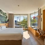 Abbey On Roma Hotel & Apartments