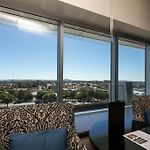 Calamvale Hotel Suites And Conference Centre