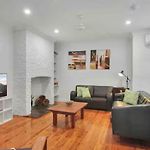 4 Bedroom House - Walk To Southbank