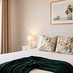 14A Convenient Ensuite Room In Coopers Plains