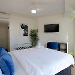 Modern Brisbane Studio In The Heart Of Cbd
