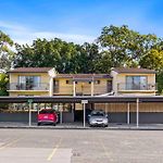 Charming Suite Easy Access 2 Cbd By Custom Bnb Hosting