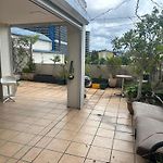Spacious 2Brm Apartment Free Parking