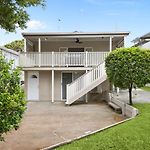 Stylish 4Bedroom Stay Outdoor Dining And City Access