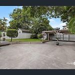 Stylish 4Bedroom Stay Outdoor Dining And City Access