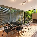 Spacious 4Br Home Near Sunnybank With Modern Amenities