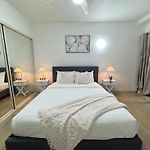 Prime Toowong 3Br Apt - Walk To Shops And Transport