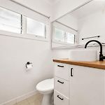 Villa Limone - 2Br - Sleeps 6 - Cbd And Free Parking