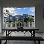 Prime Toowong 3Br Apt - Walk To Shops And Transport