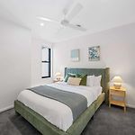 Family Retreat - Free Secure Car Park, Garden City Westfield Shopping, Restaurants
