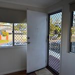 Welcome To Your Leafy Retreat In Graceville