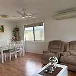 Your Cozy Retreat In Graceville
