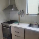 Breezy Entire 2 Bedroom Unit Top Floor Next To Uq