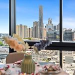 Luxury High-Floor 1Br Retreat With Balcony