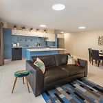 Huge Terrace Apartment With Free Parking In The Heart Of Fortitude Valley