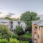 Sleeps 8 Near Uq 10 Mins Cbd Dual Living