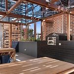 Cultural Charm - 2Br Apartment In South Brisbane