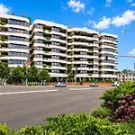 Riverside Modern 2Br East Brisbane With Parking