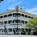 Resort-Style 3Br River And Hosp Plus Parking And Pool