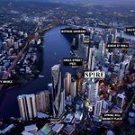 Premium Unit W/ Rooftop Pool In The Heart Brisbane