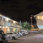 Garden City Motor Inn